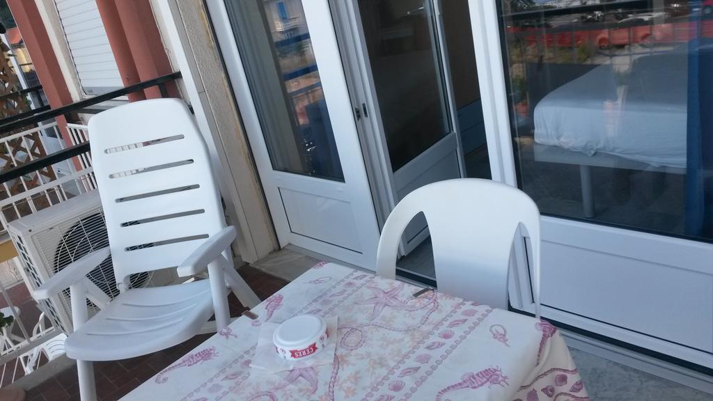 نولي B&B Solana المظهر الخارجي الصورة